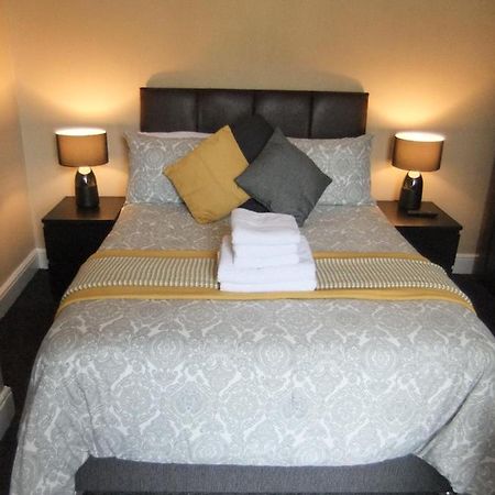 Appartamento Dewsbury House Blackpool Esterno foto