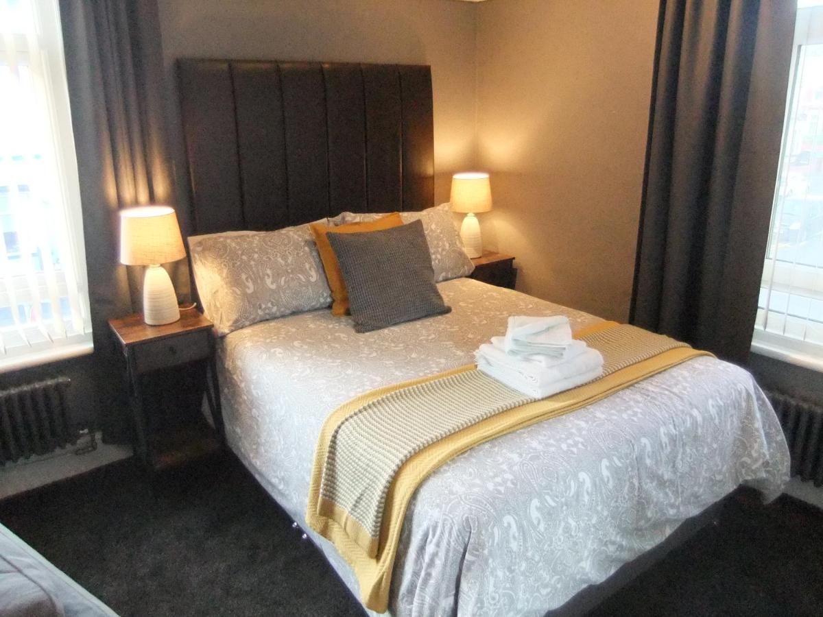 Appartamento Dewsbury House Blackpool Esterno foto